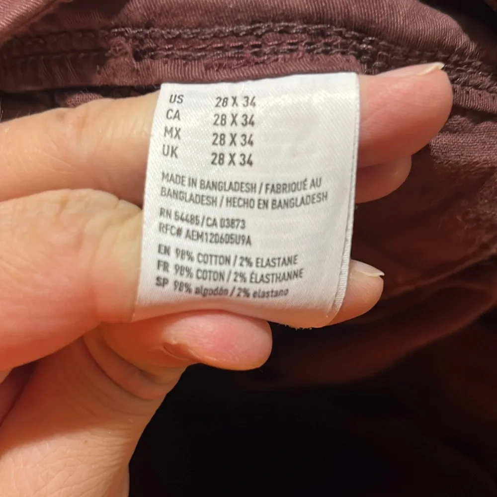 American Eagle men’s 28x34 Maroon Dress Pants - Picture 6 of 8